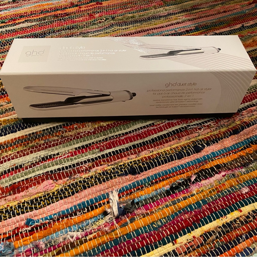 GHD DUET STYLE 2-IN-1 HOT AIR STYLER IN WHITE